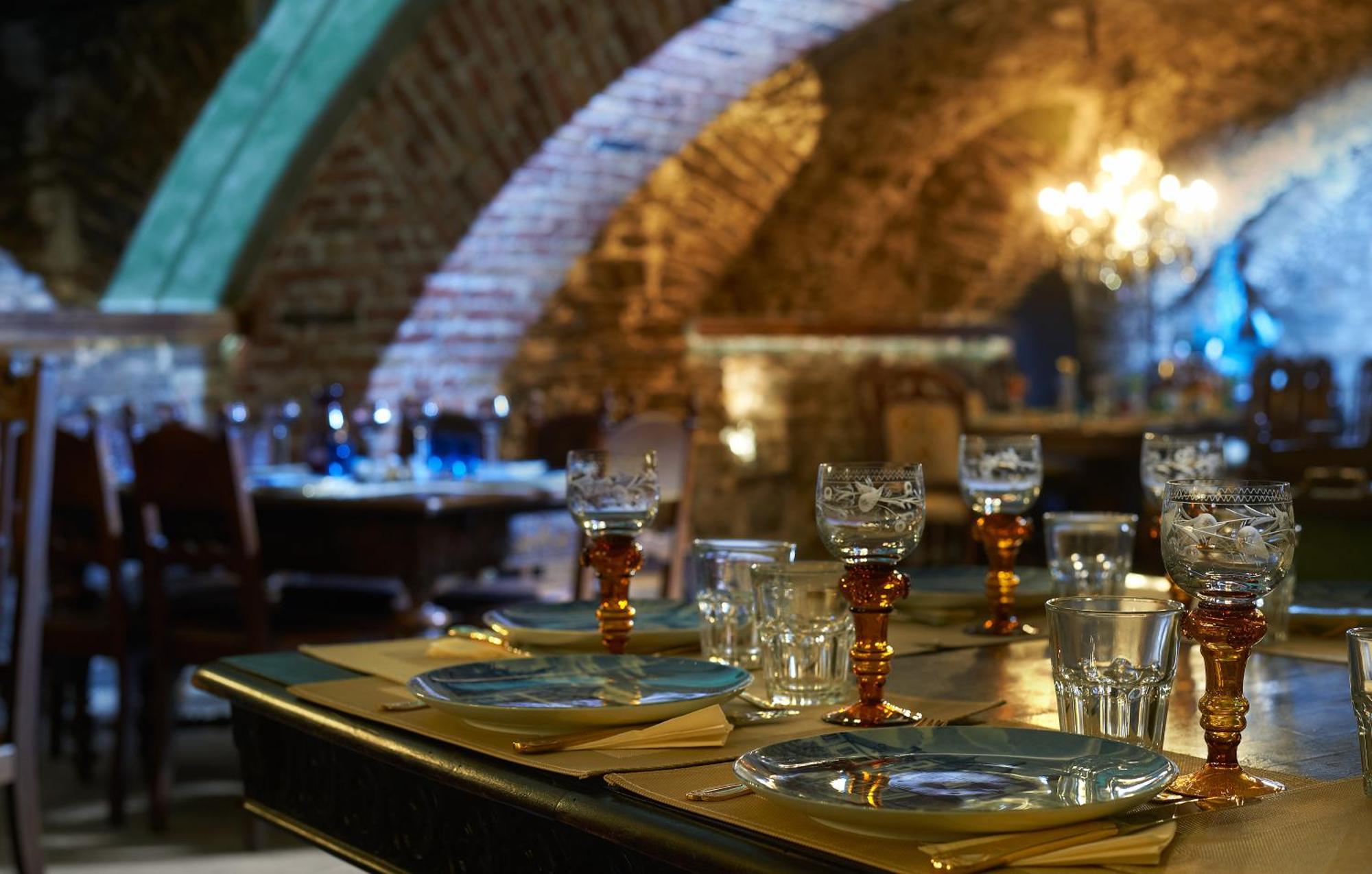 Romantisches Hotel Zur Post Броденбах Экстерьер фото
