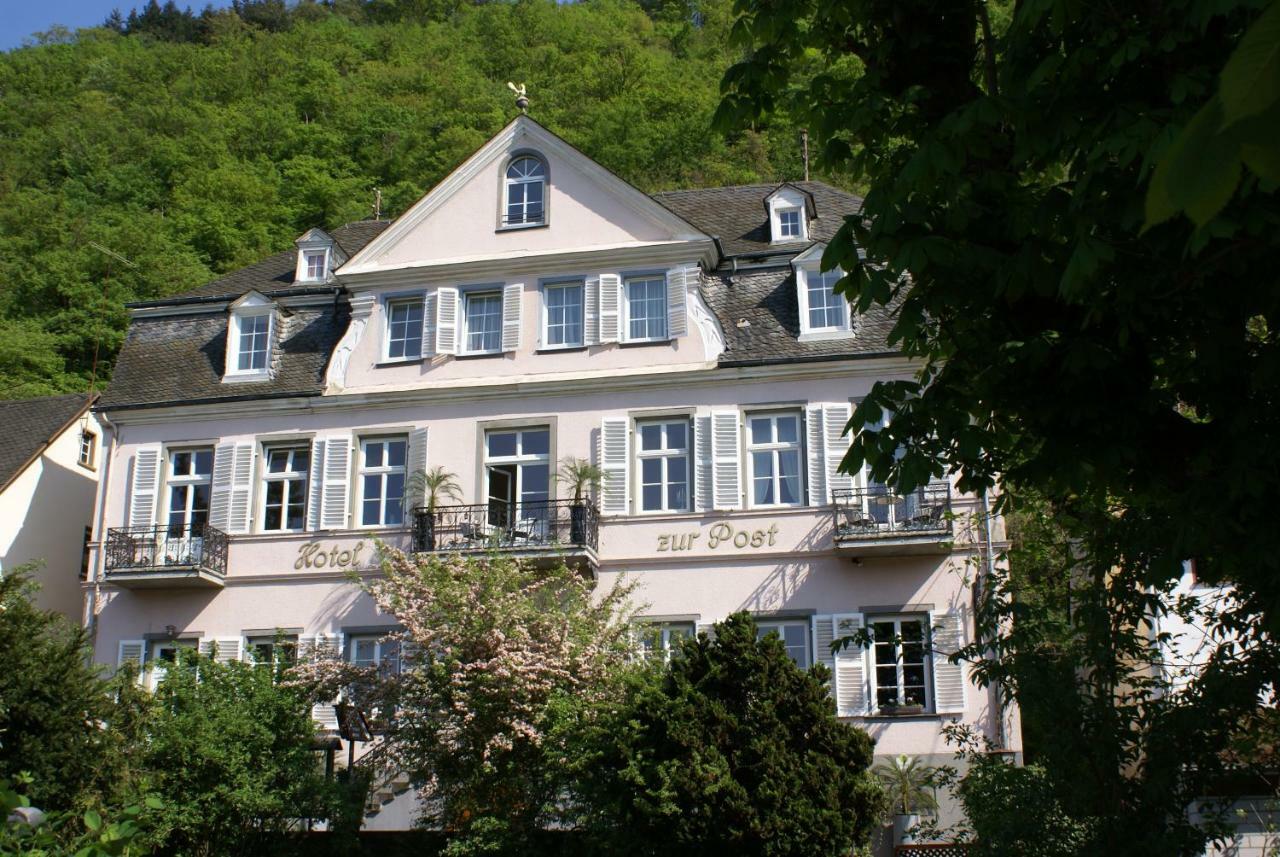Romantisches Hotel Zur Post Броденбах Экстерьер фото